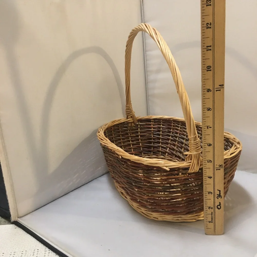 Unbranded handcrafted oval